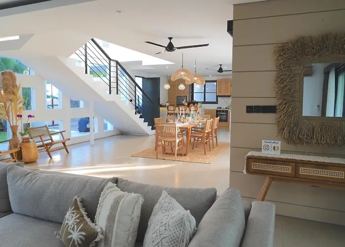Kymarienna Villa - 3 Bedroom Legian Legian (Bali)